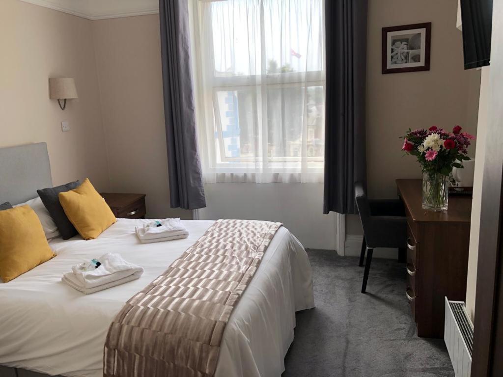 Oban Hotel Eastbourne Eksteriør bilde